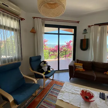 Apt With Wonderful Sea View By The Azmak River Apartment *